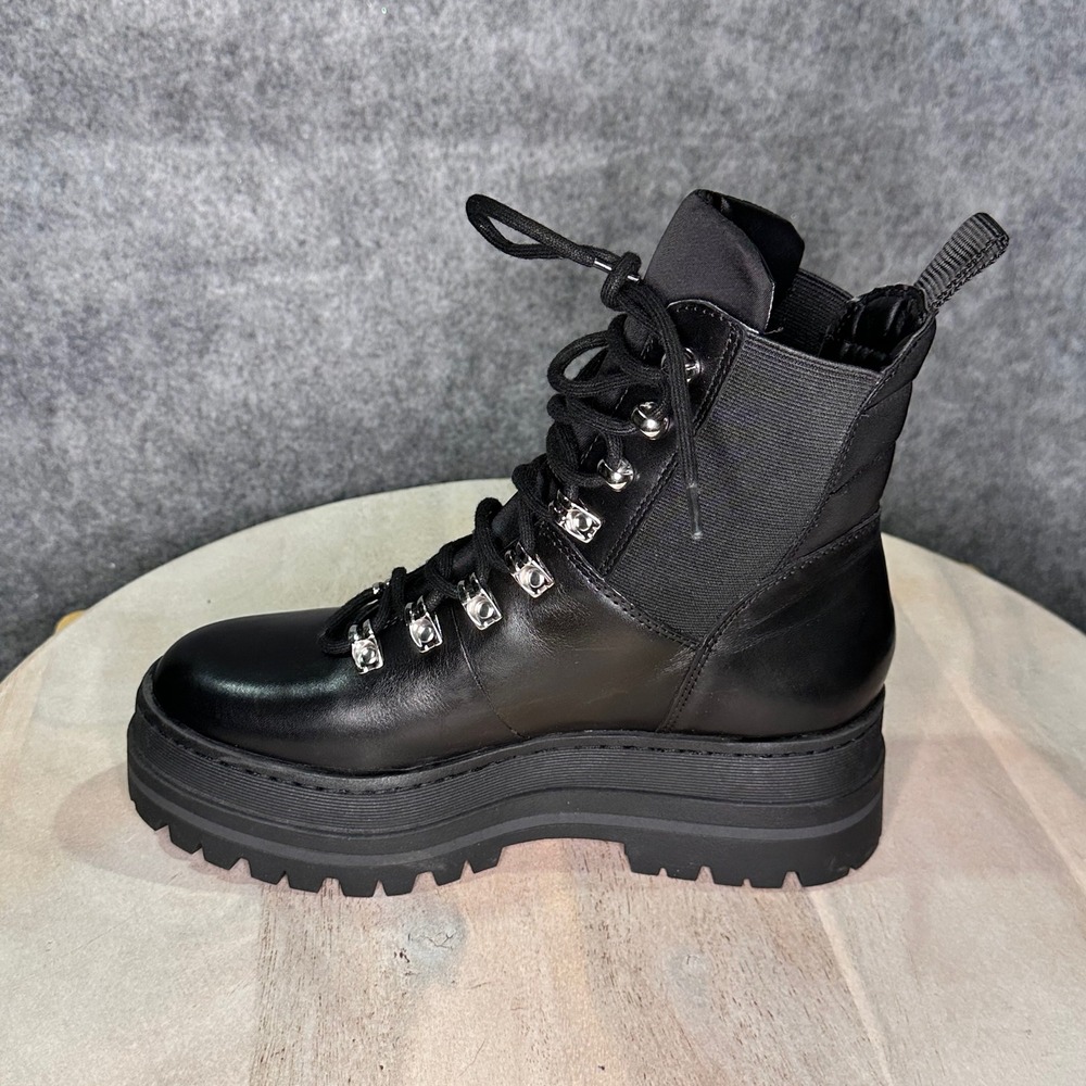Marc Fisher LTD Plune Combat Boots Womens 7.5 Black Lug Sole Platform Excellent